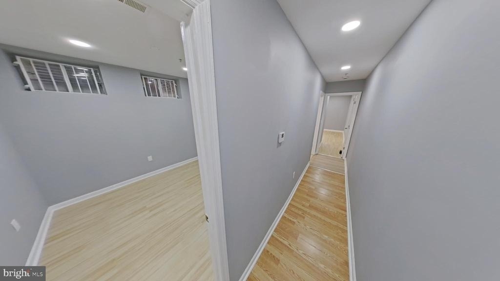 1831 W Diamond Street - Photo 5