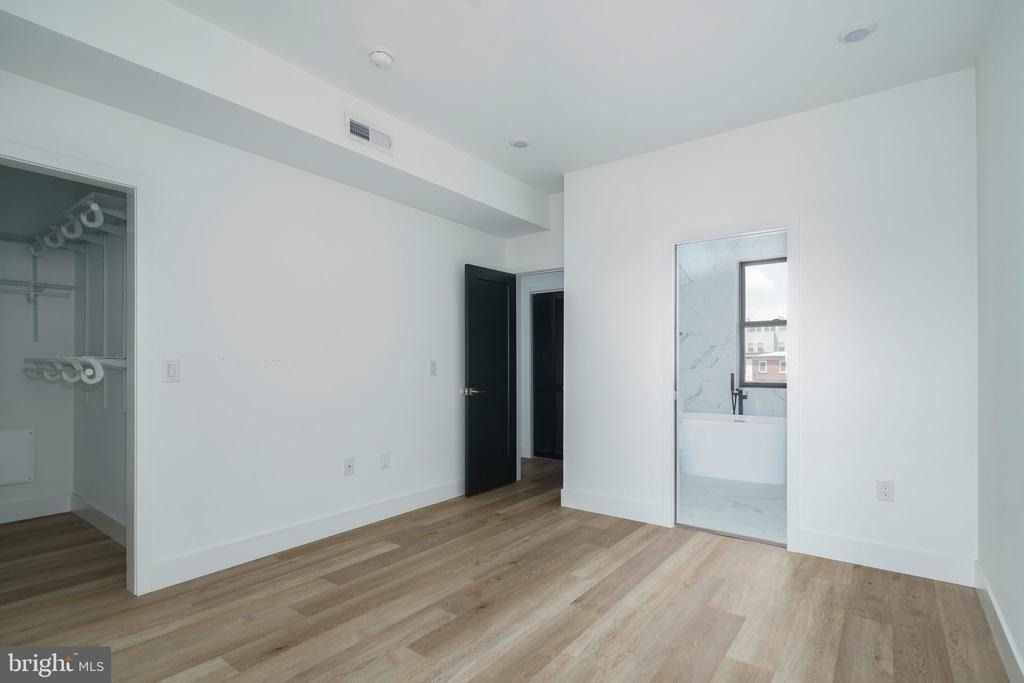 930 N 2nd Street - Photo 14