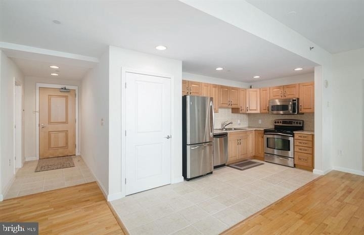 901 N Penn Street - Photo 5