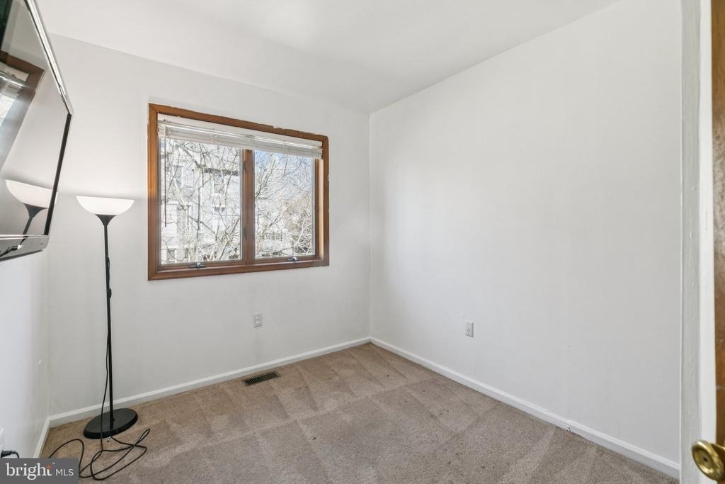 3379 Frederick Street - Photo 25