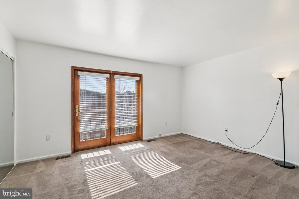 3379 Frederick Street - Photo 29