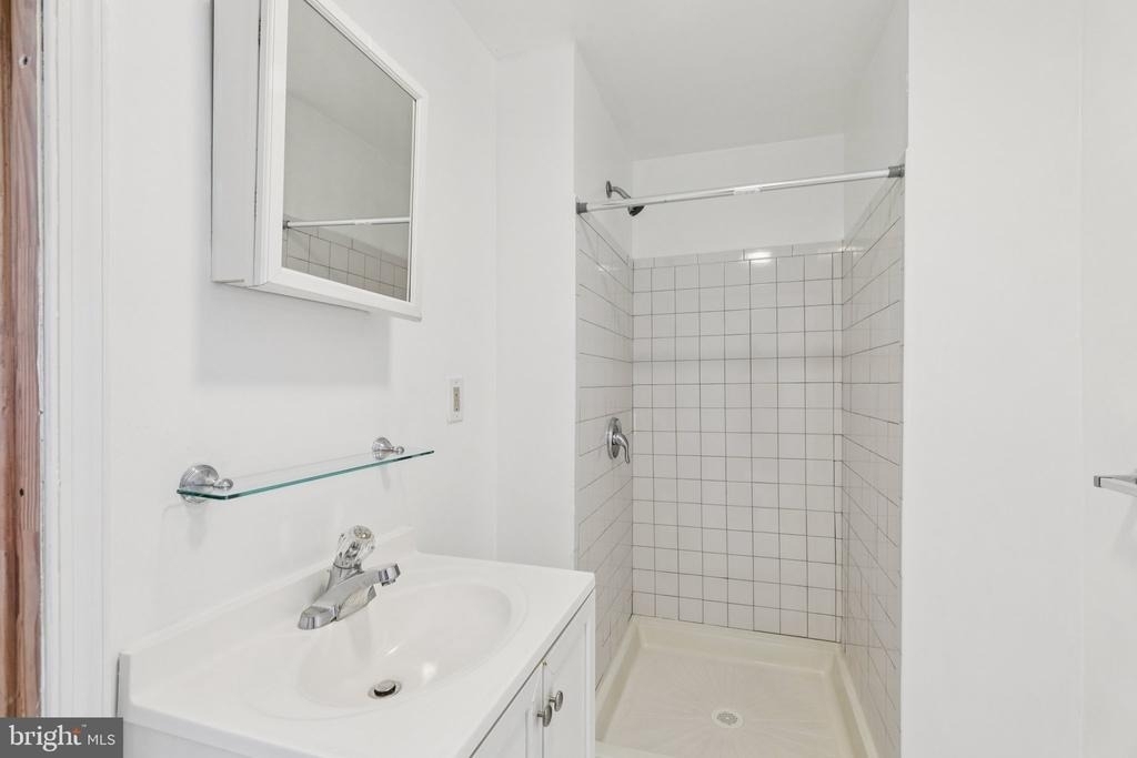 3379 Frederick Street - Photo 7