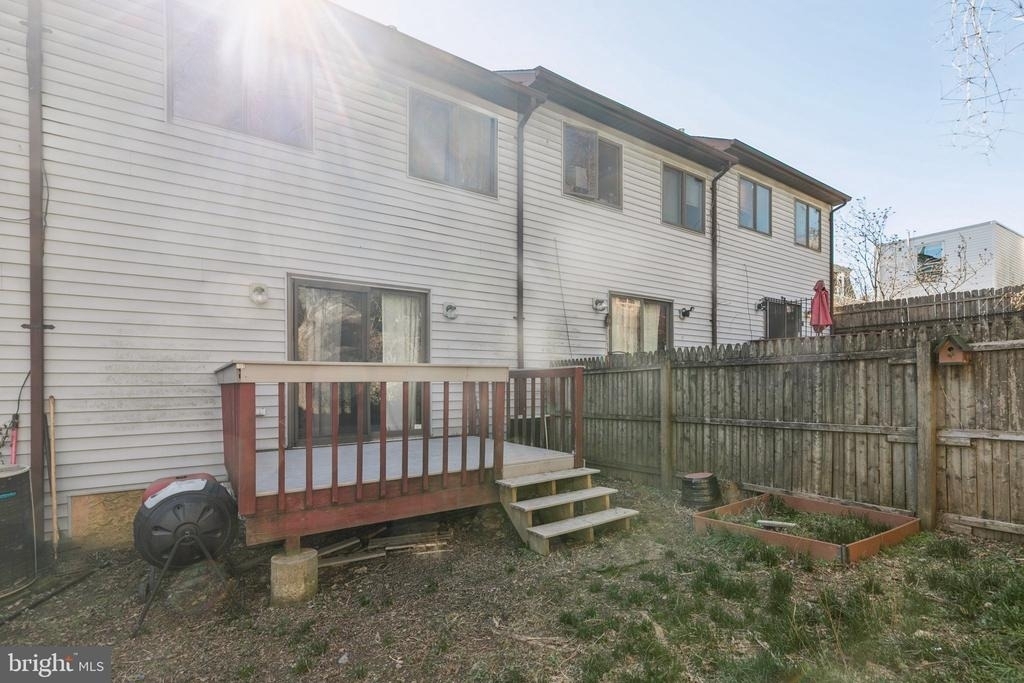 3379 Frederick Street - Photo 18