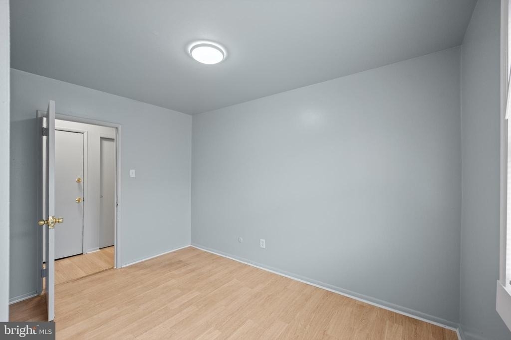 7727 Langdon Street - Photo 12