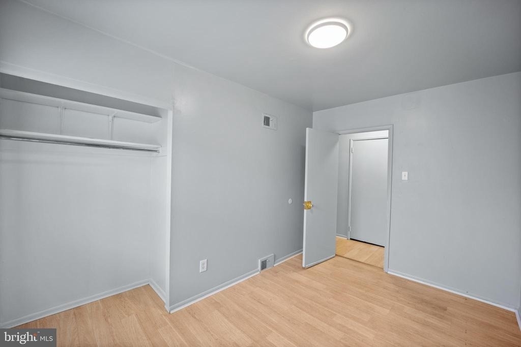 7727 Langdon Street - Photo 11