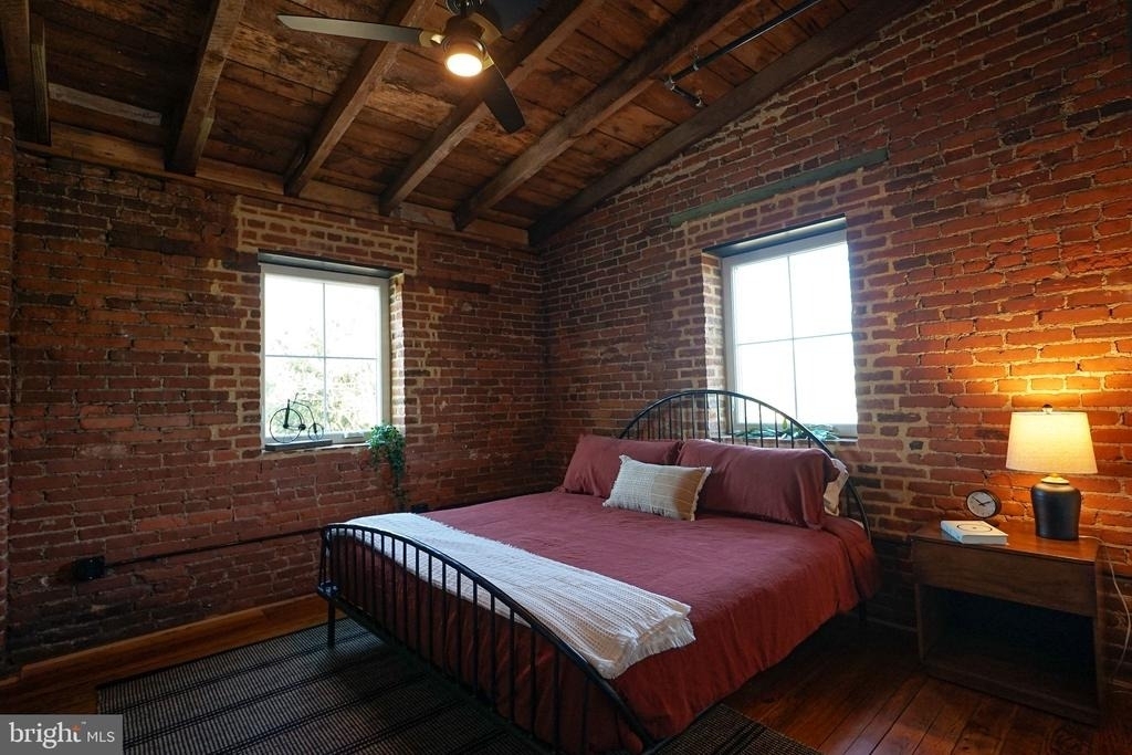 437 W Grant Street - Photo 13