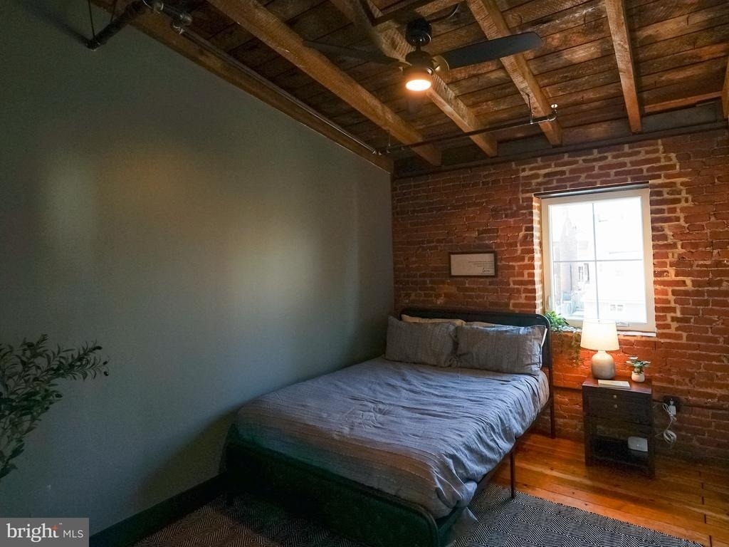 437 W Grant Street - Photo 30