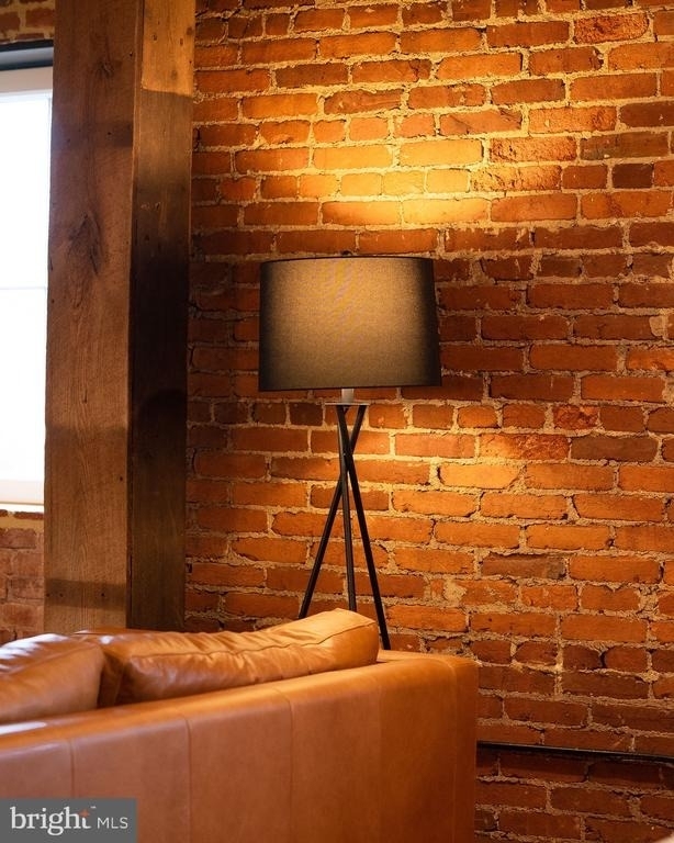 437 W Grant Street - Photo 12