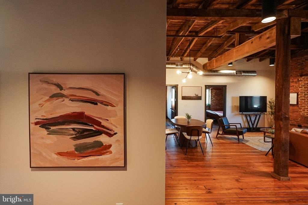 437 W Grant Street - Photo 9