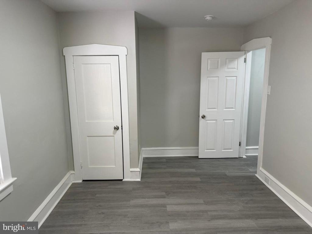 244 Mansion Avenue - Photo 11