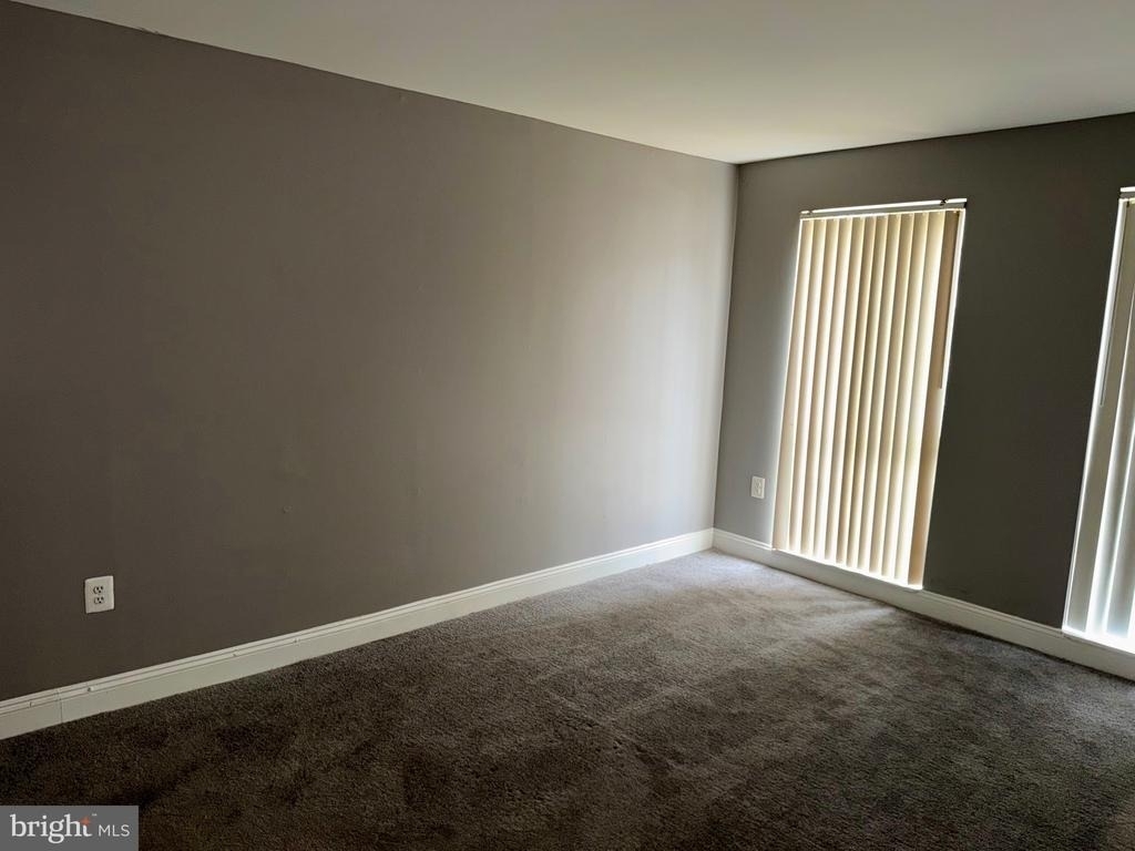5215 Newton Street - Photo 6