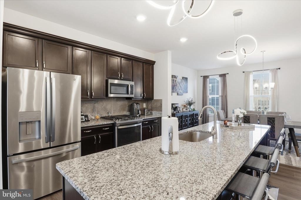 16416 Fife Way - Photo 10