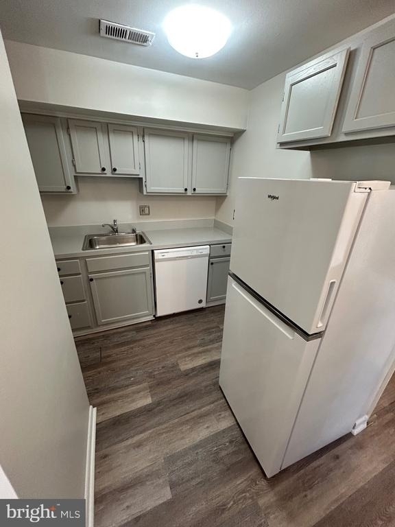 521 S Wolfe Street - Photo 3
