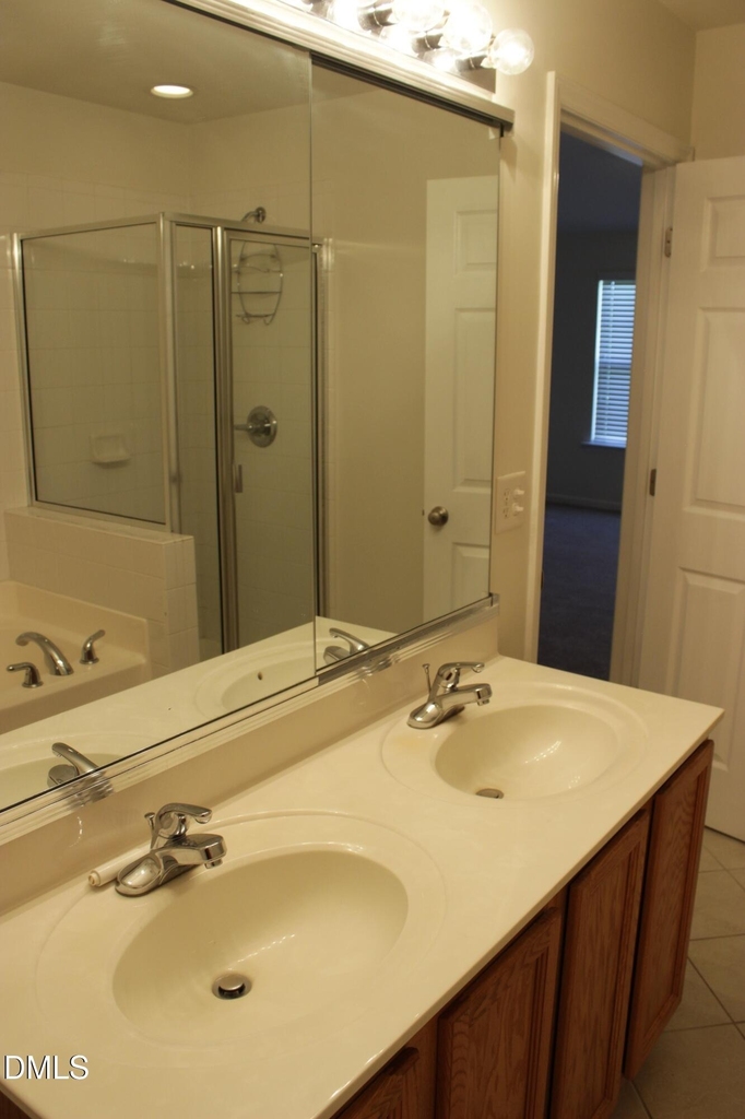 11711 Mezzanine Drive - Photo 5