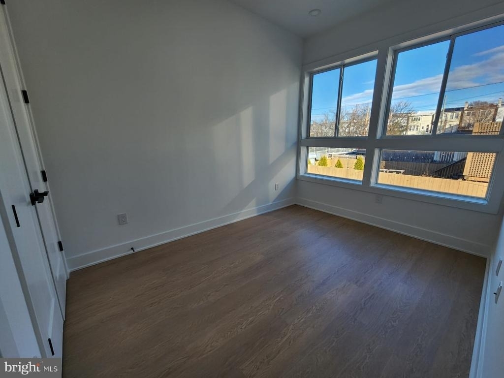 4905 Georgia Avenue Nw - Photo 6
