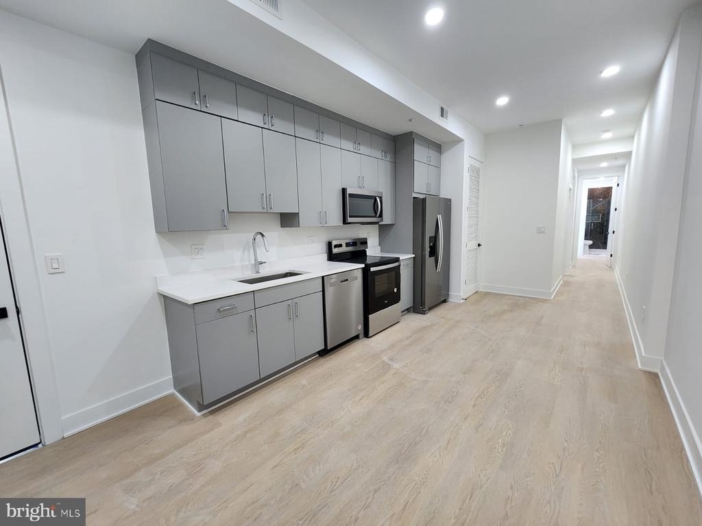 4905 Georgia Avenue Nw - Photo 3