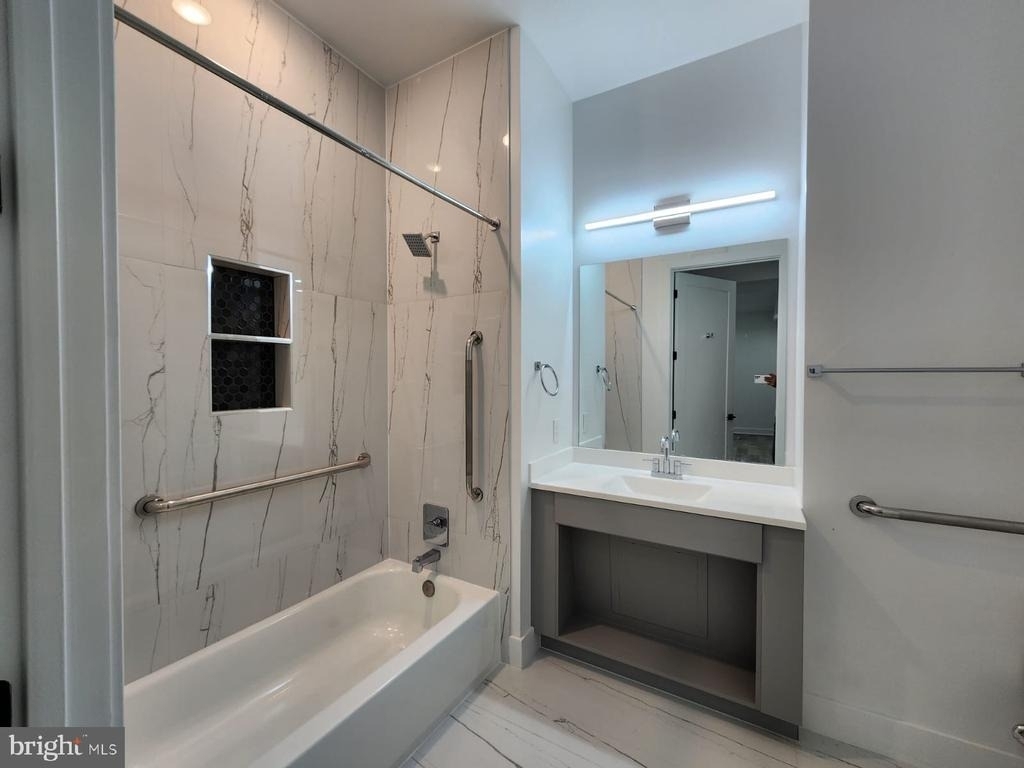4905 Georgia Avenue Nw - Photo 6
