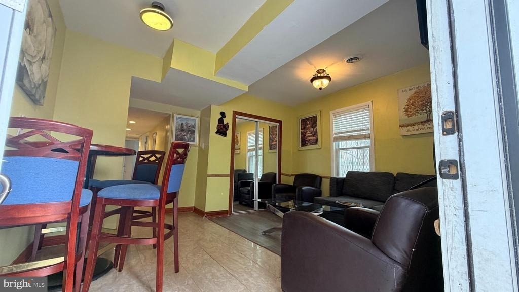 830 19th Street Ne - Photo 1