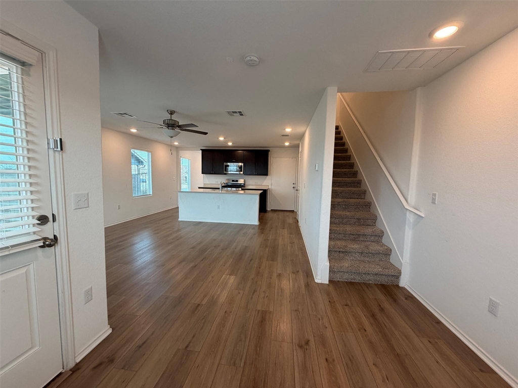 7316 Sparkling Light Dr - Photo 10