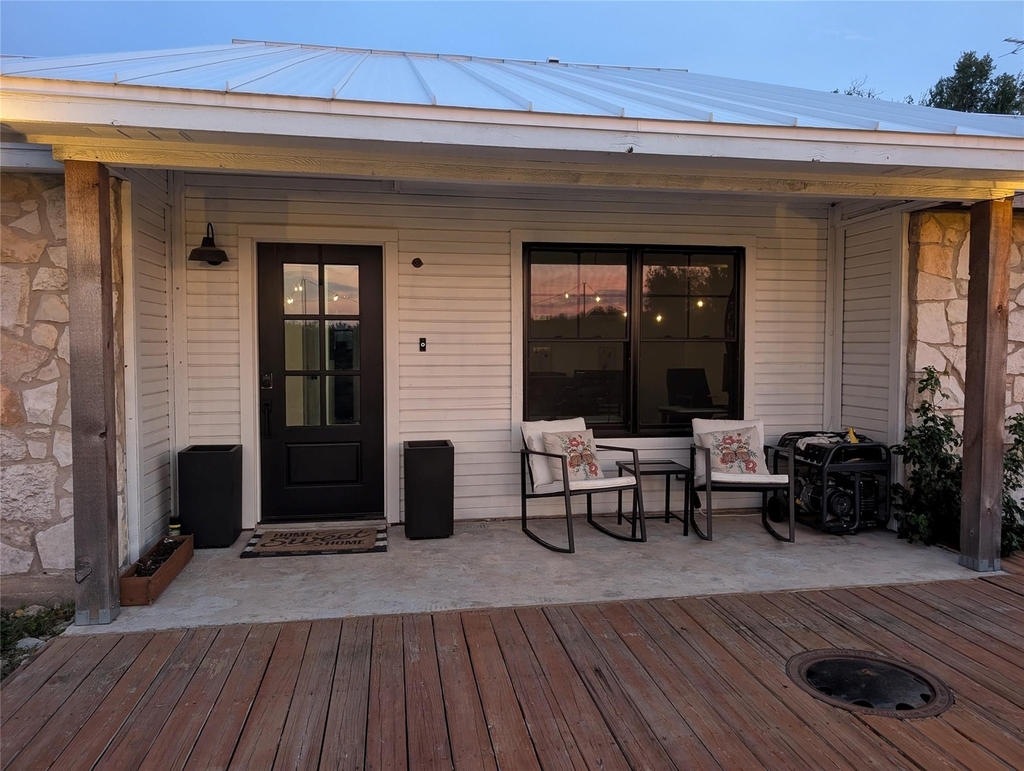 306 Deer Creek Cir - Photo 2
