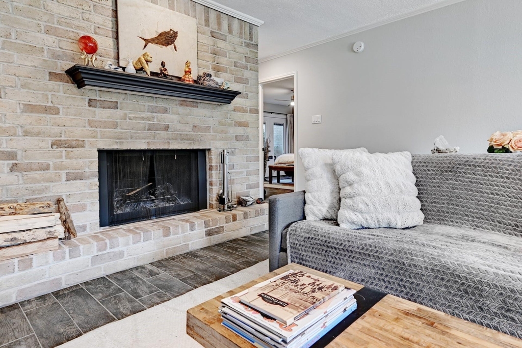 11133 Pinehurst Dr - Photo 5