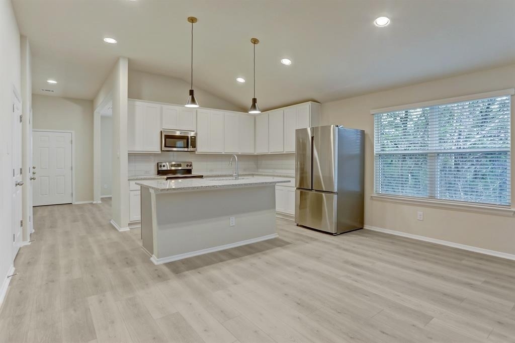 3902 Crockett Ave - Photo 4