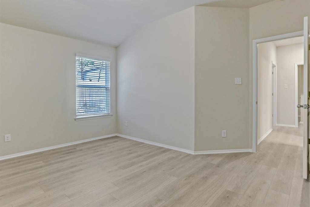 3902 Crockett Ave - Photo 13