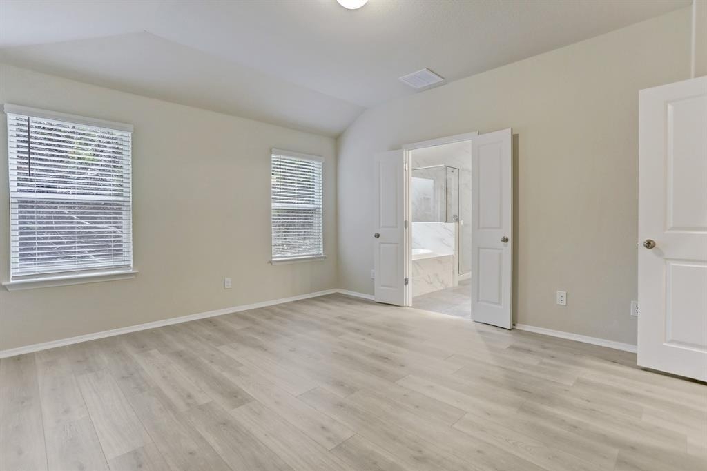 3902 Crockett Ave - Photo 6