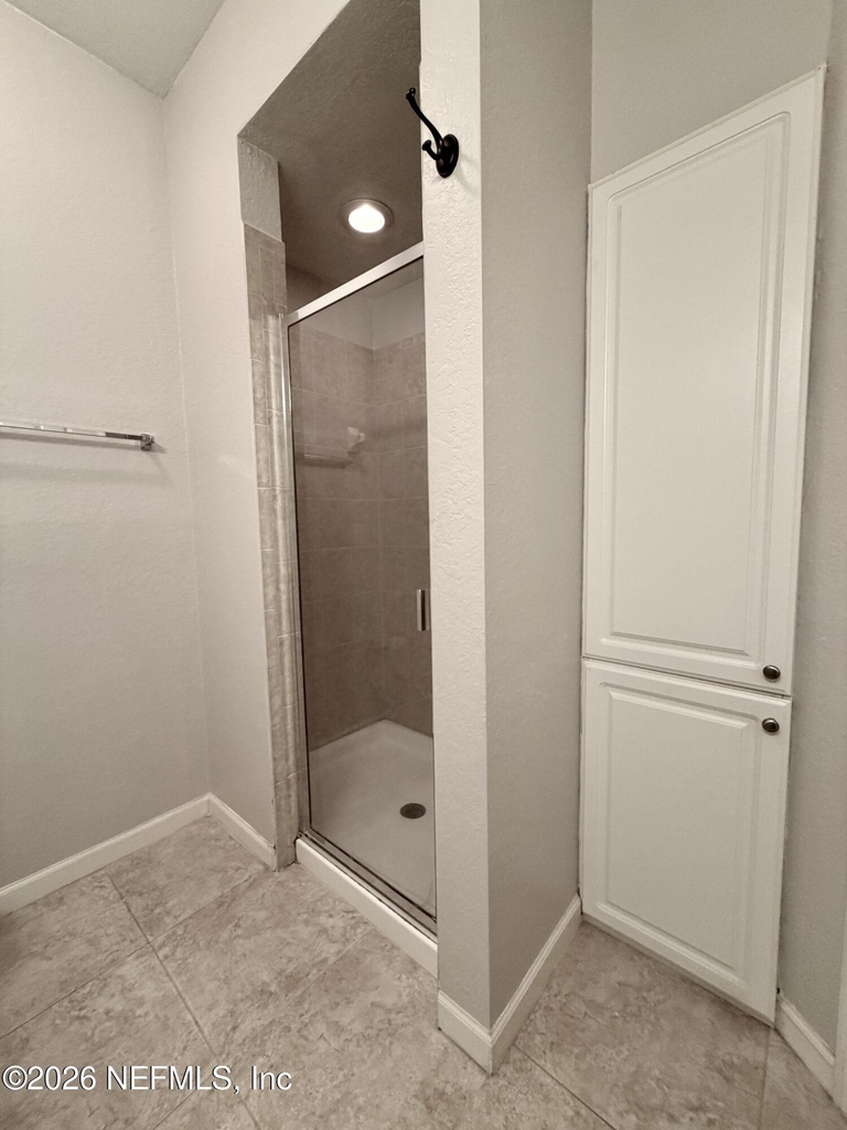 8539 Gate Parkway W - Photo 15