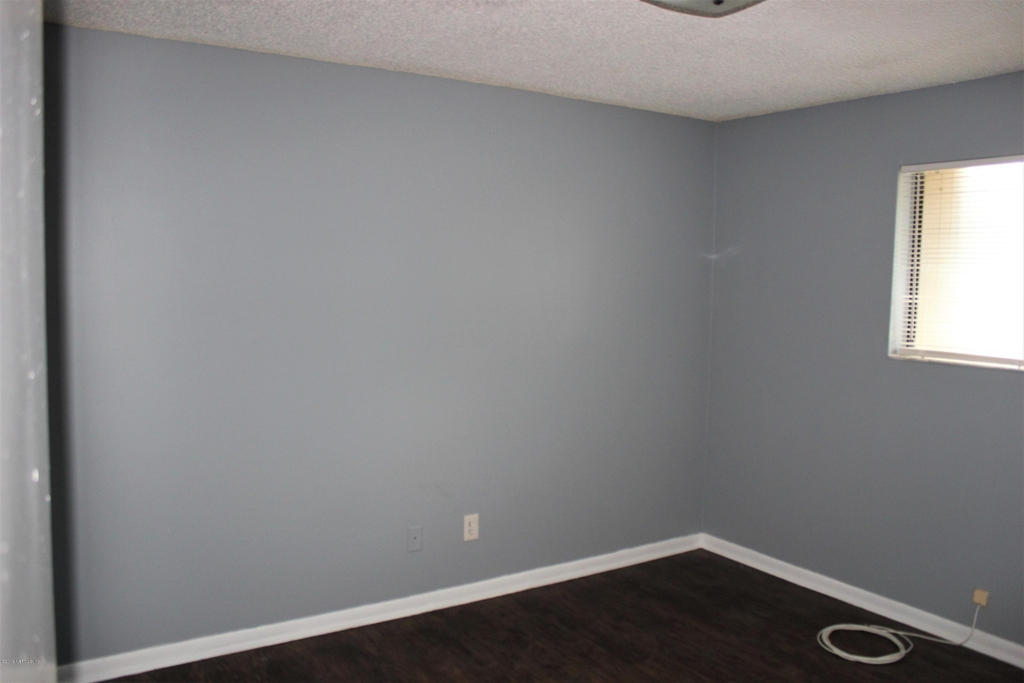 5136 Westchase Court - Photo 4