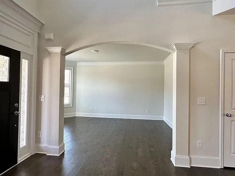 1850 Silver Crest Way - Photo 2