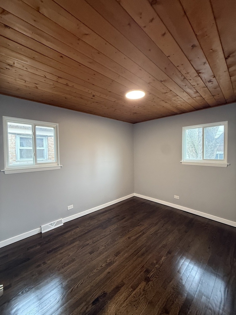 7732 Lotus Avenue - Photo 5