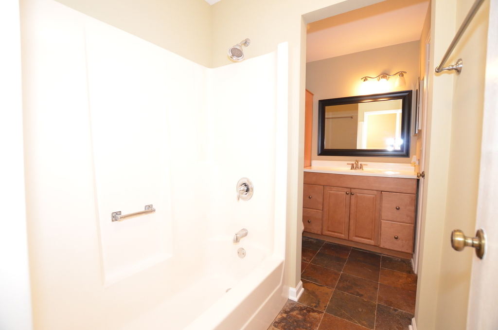 387 Amy Court - Photo 14