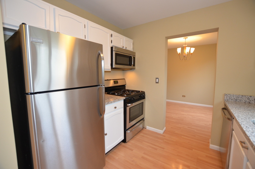 387 Amy Court - Photo 2