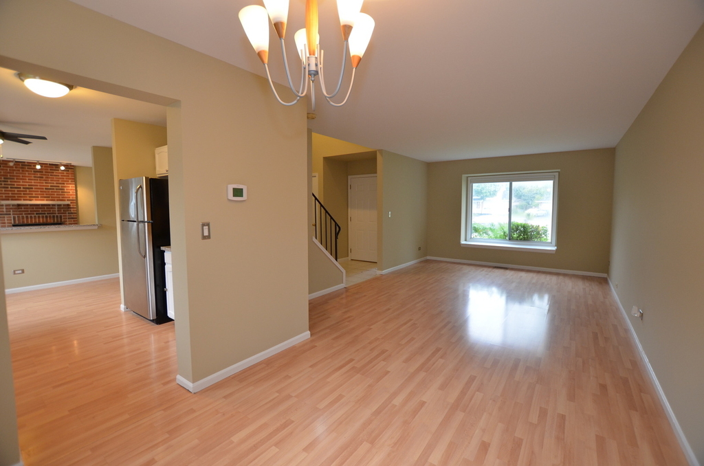 387 Amy Court - Photo 8