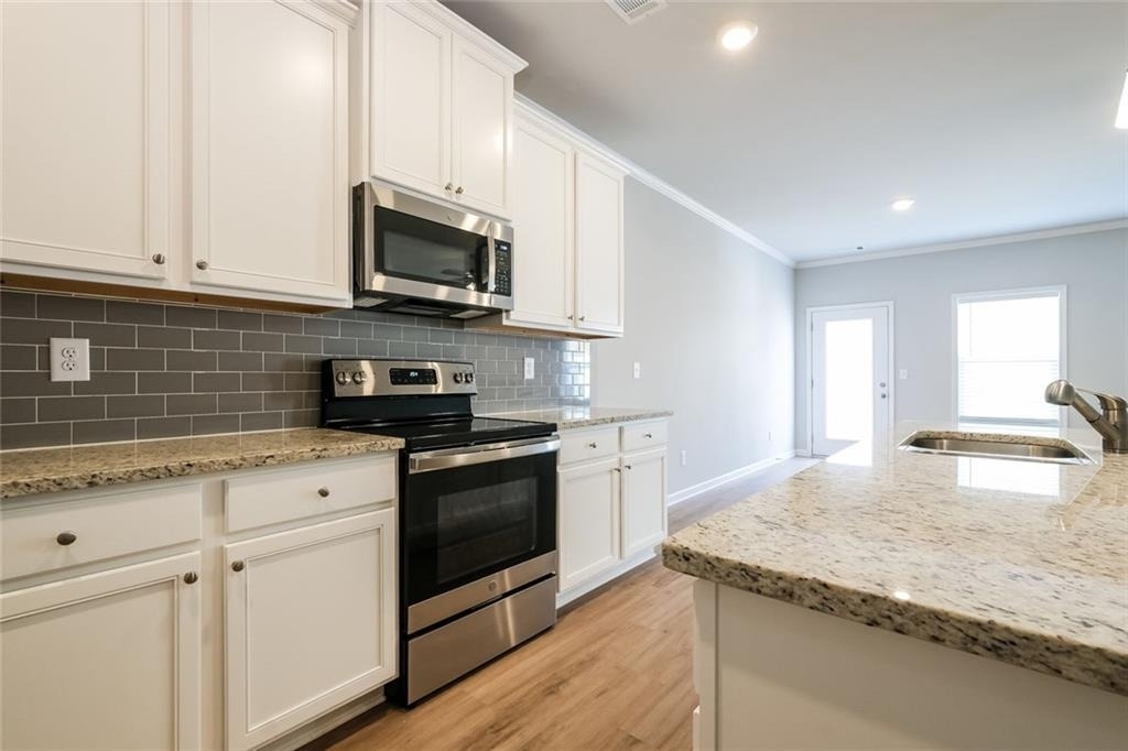 5350 Fox Den Road - Photo 5
