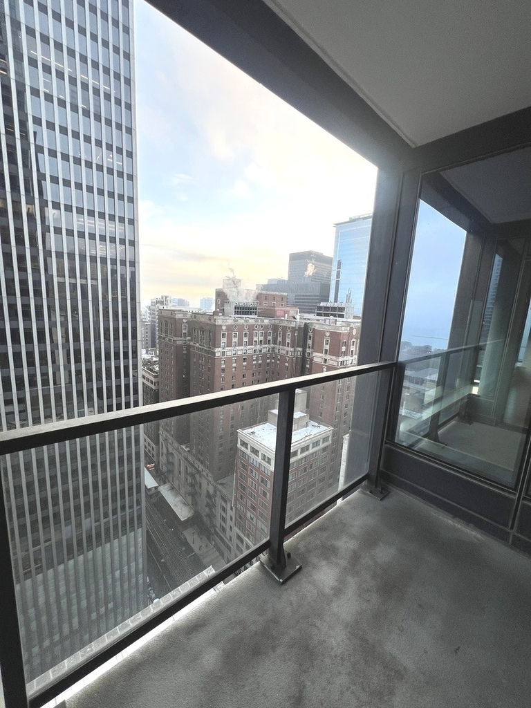 60 E Monroe Street - Photo 24
