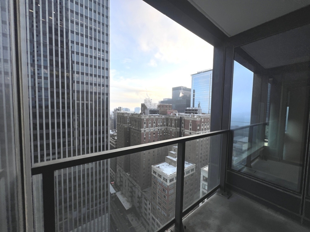 60 E Monroe Street - Photo 23