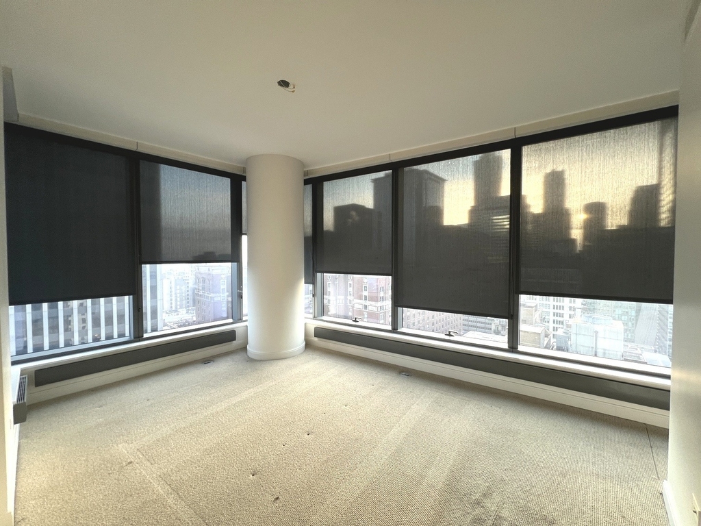 60 E Monroe Street - Photo 17