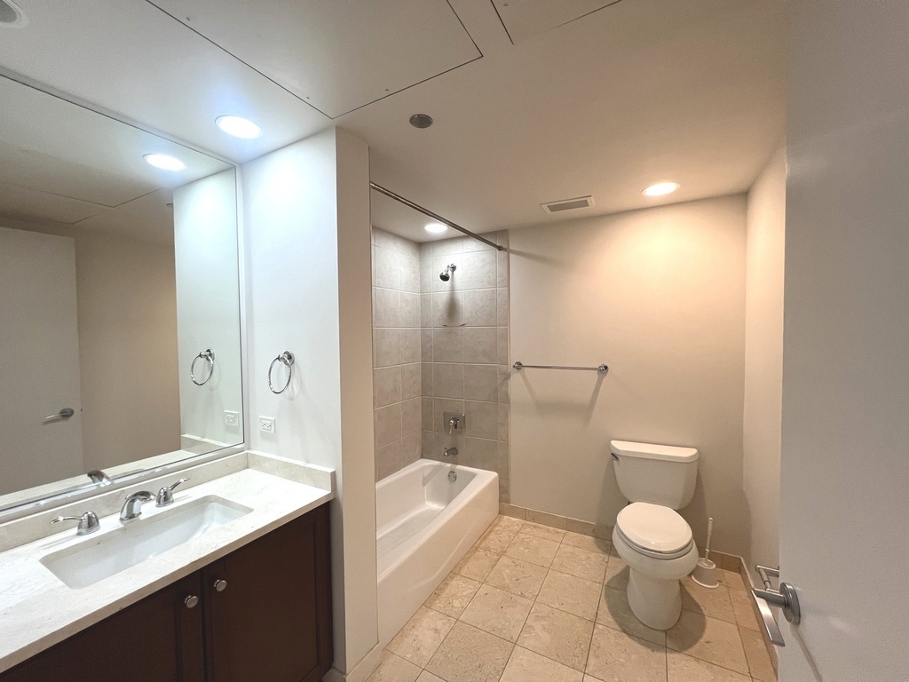 60 E Monroe Street - Photo 5