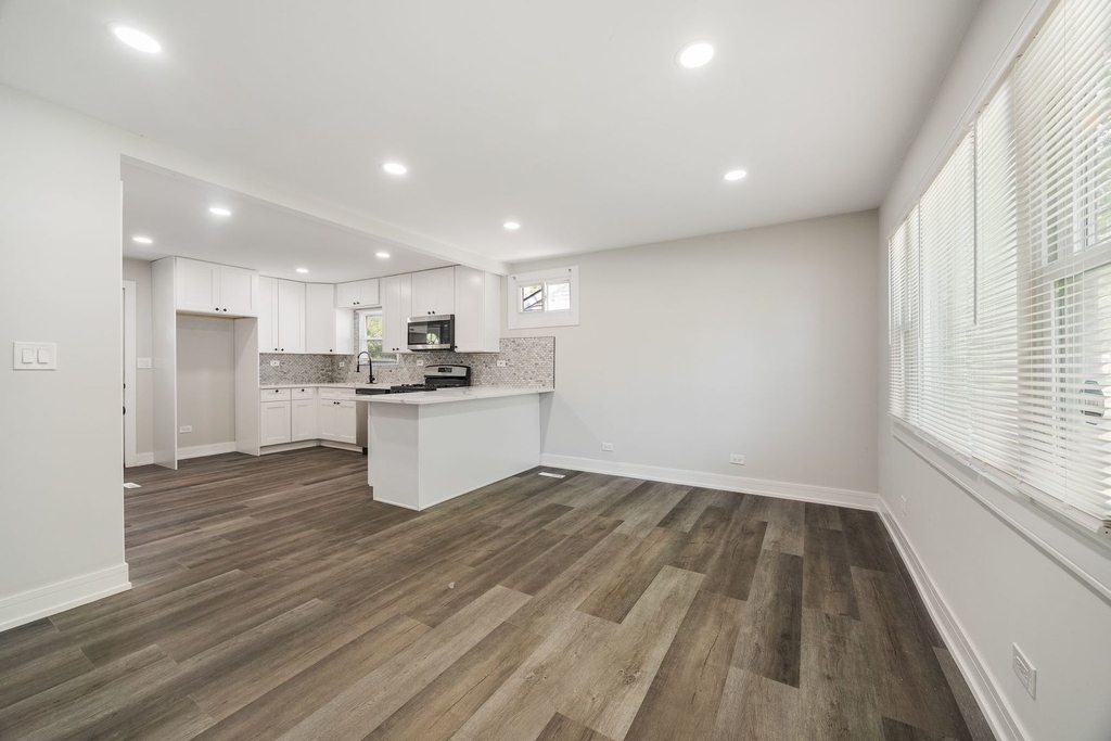 16752 Artesian Avenue - Photo 4