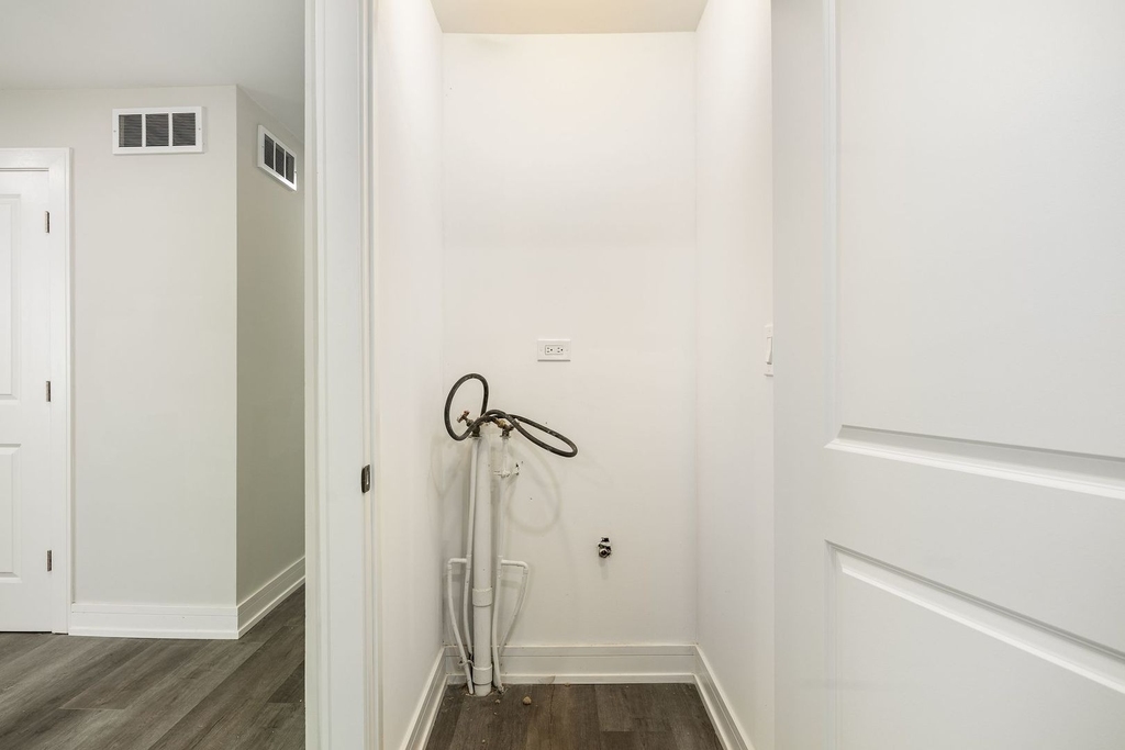 16752 Artesian Avenue - Photo 15