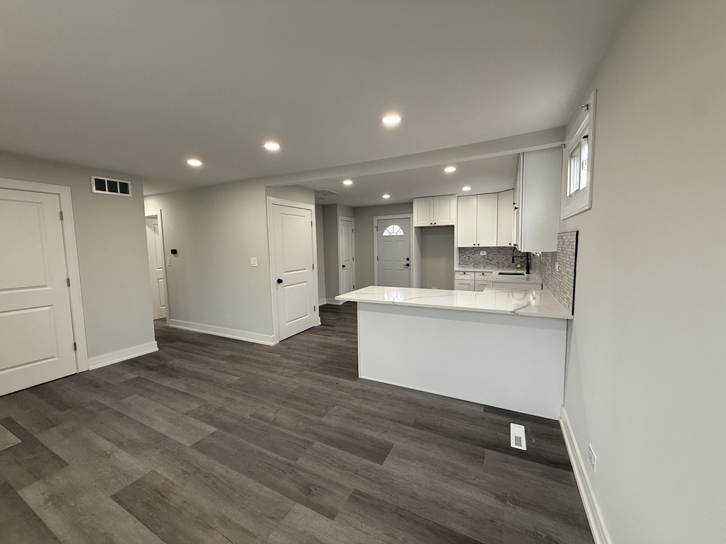 16752 Artesian Avenue - Photo 5