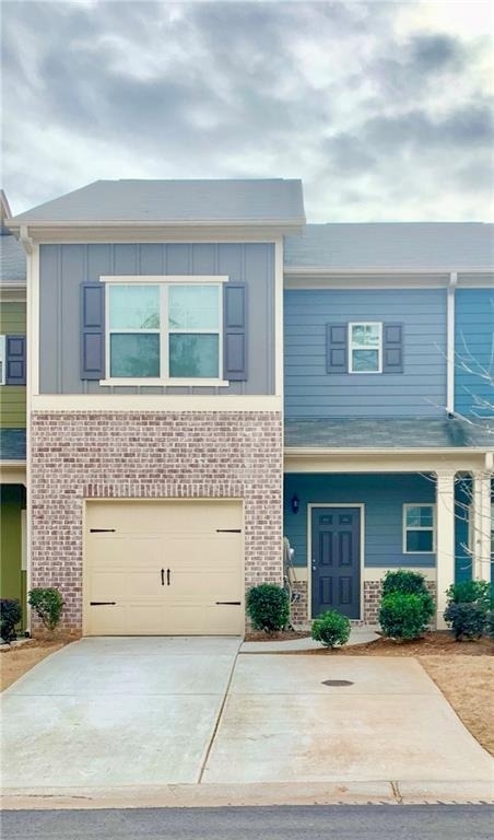 183 Spring Way Square - Photo 1