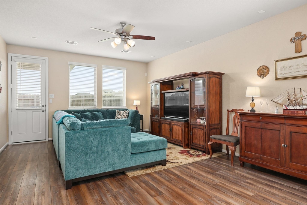2108 Sweet Bay Drive - Photo 4