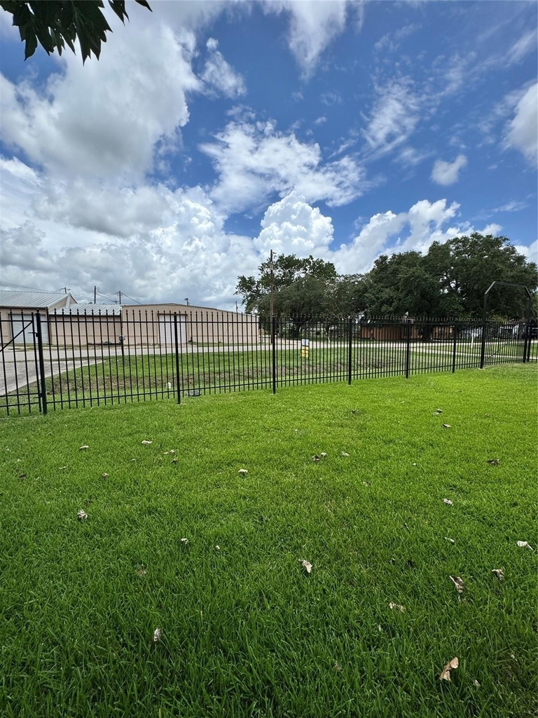 2918 46th Street - Photo 16