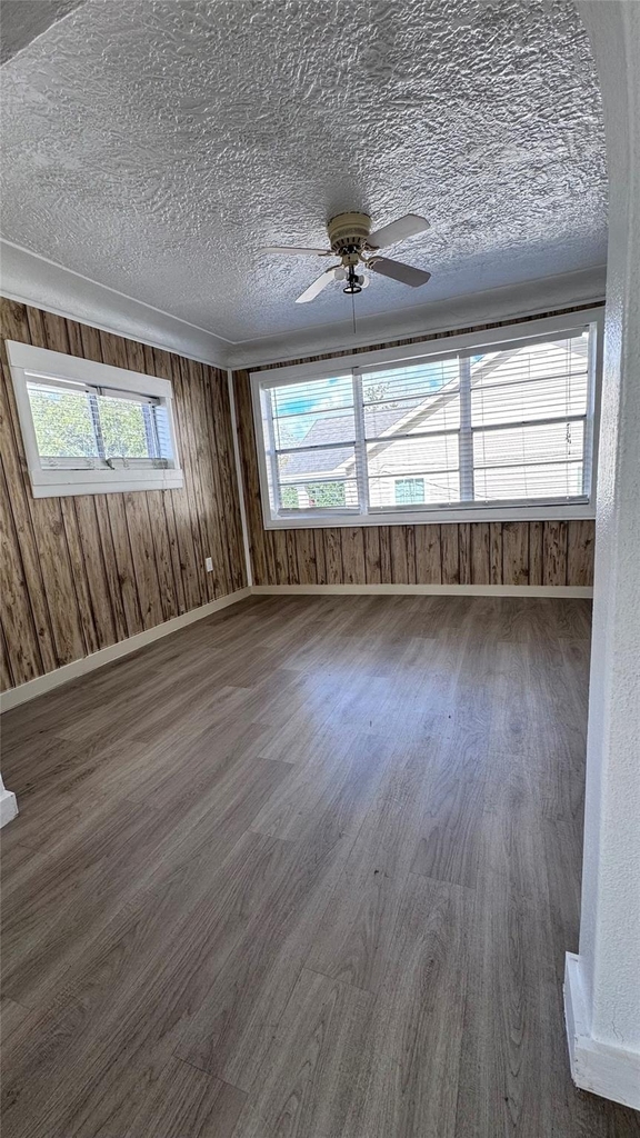 2918 46th Street - Photo 9