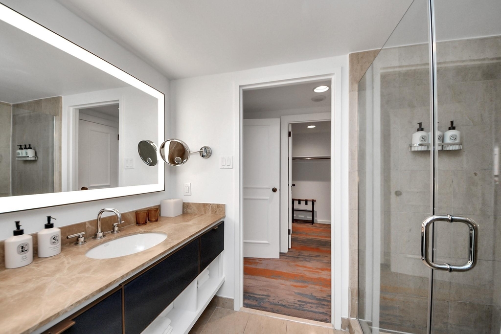 1300 Lamar Street - Photo 28
