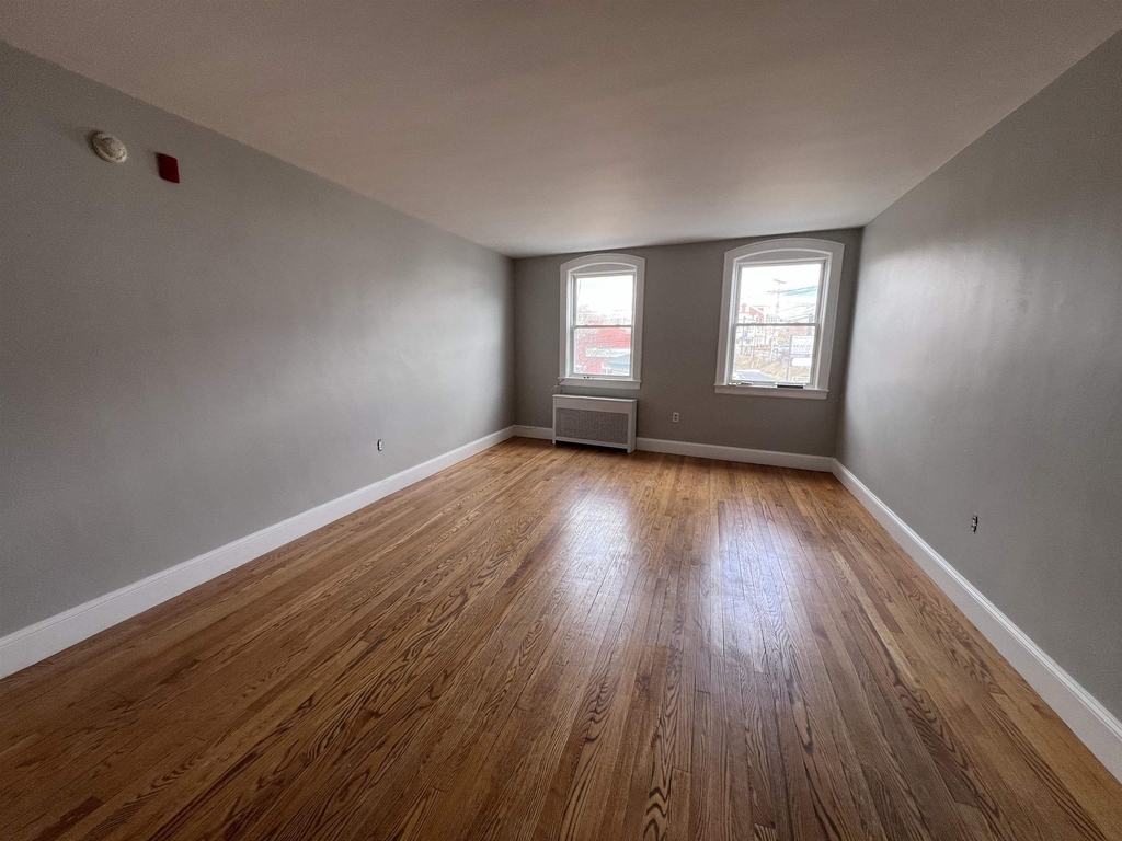 444 Lafayette - Photo 7