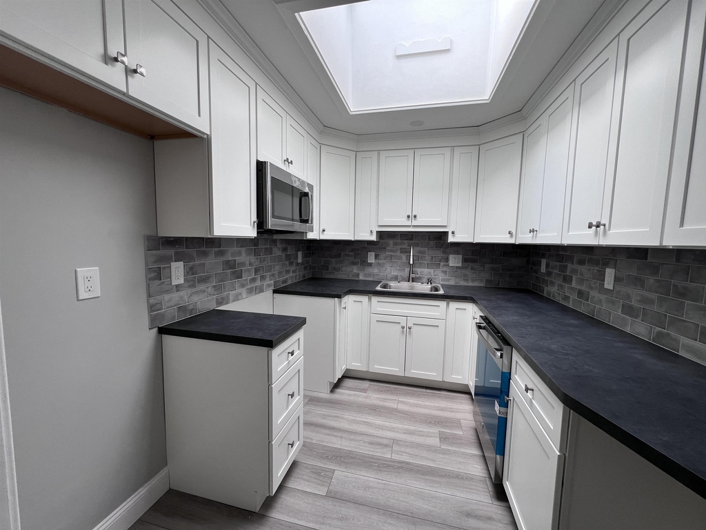 444 Lafayette - Photo 1